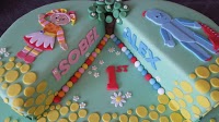 Heathers Taylor Made Cakes 1062222 Image 2